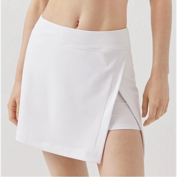 Outdoor Voices Court Skort 4.5” | Size: Medium | Excellent Condition - Picture 9 of 9